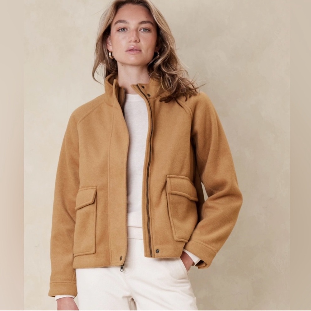 NWT Banana Republic Brushed Melton Pocket Full Zip Short Jacket Long Sleeve